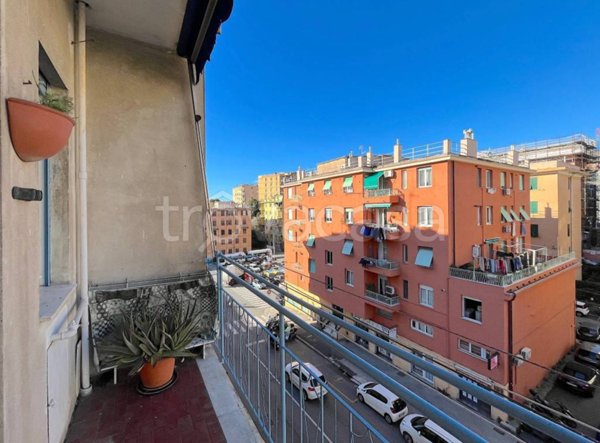 appartamento in vendita a Genova in zona Sturla
