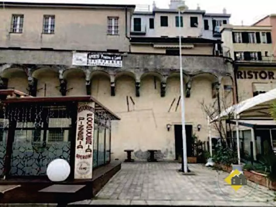 appartamento in vendita a Genova in zona Sottoripa / Maddalena / Molo