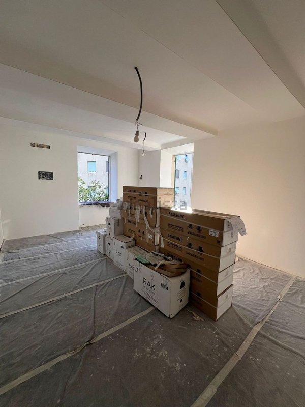 casa semindipendente in vendita a Genova in zona Rivarolo