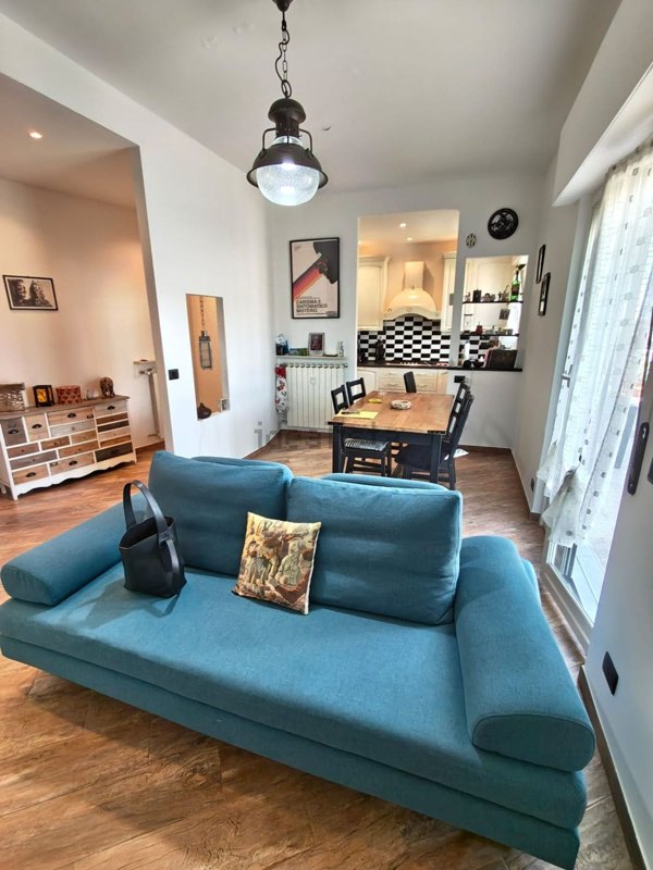 appartamento in vendita a Genova in zona Sampierdarena