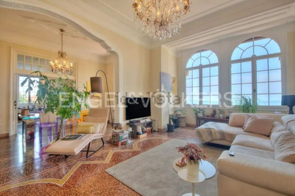 casa indipendente in vendita a Genova in zona Nervi