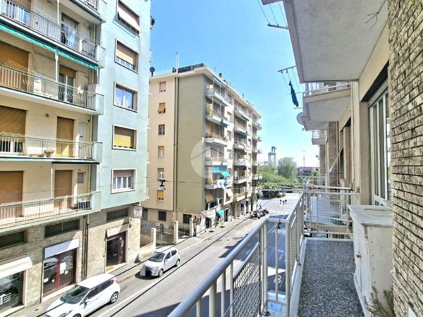 appartamento in vendita a Genova in zona Palmaro / Pra'