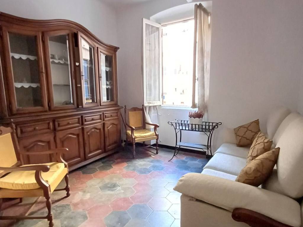 appartamento in vendita a Genova in zona Certosa