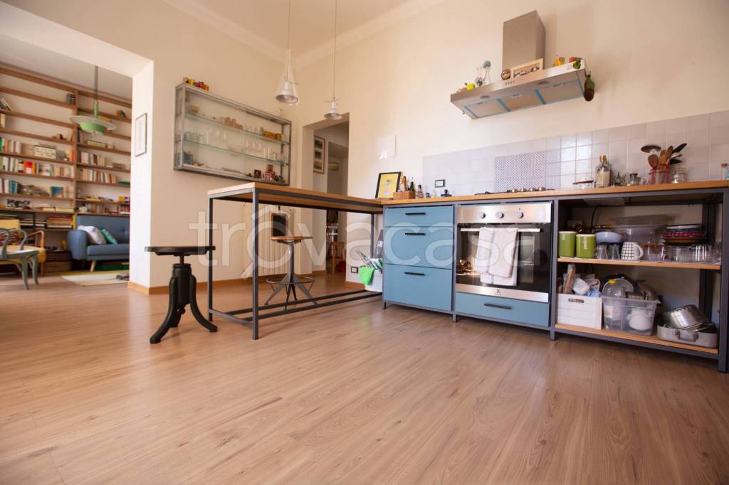 appartamento in vendita a Genova in zona Castelletto