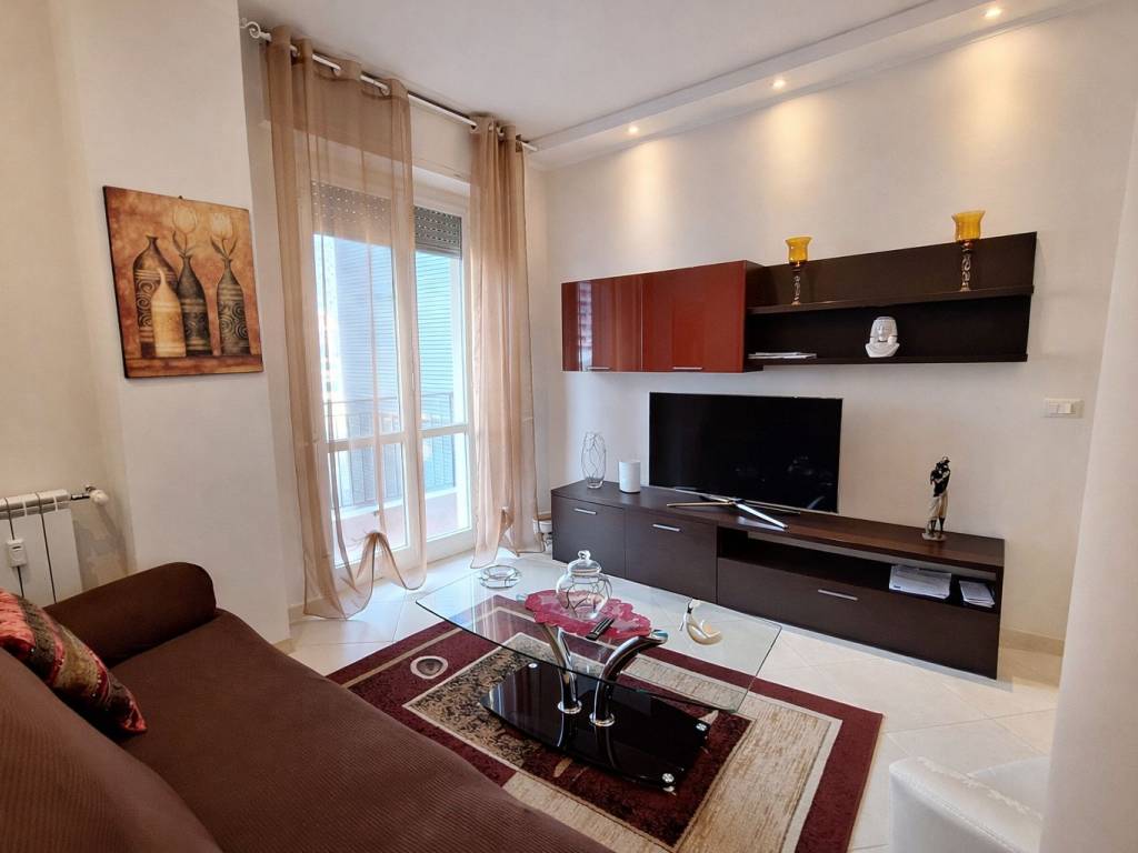 appartamento in vendita a Genova in zona Lagaccio / Granarolo