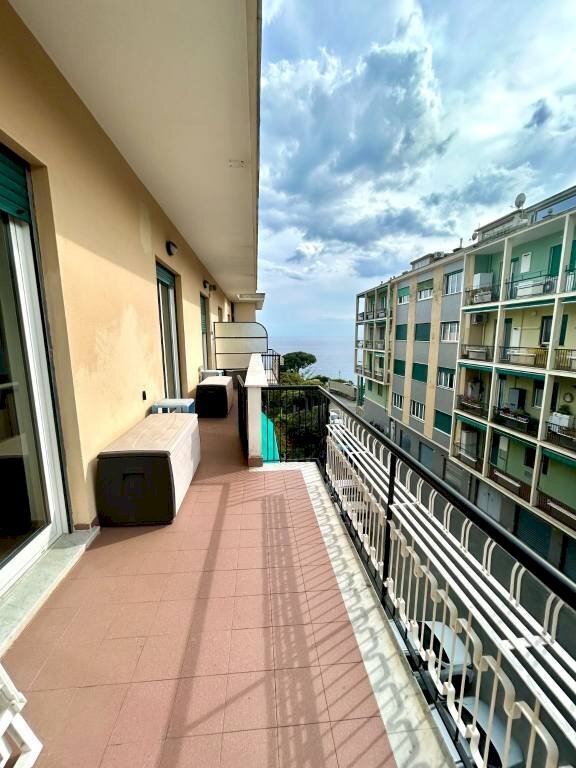 appartamento in vendita a Genova in zona Albaro