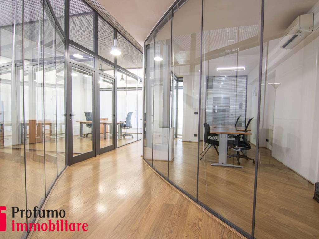 ufficio in vendita a Genova in zona San Martino