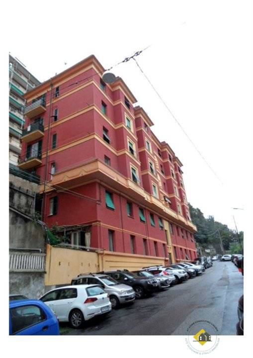 appartamento in vendita a Genova in zona Certosa