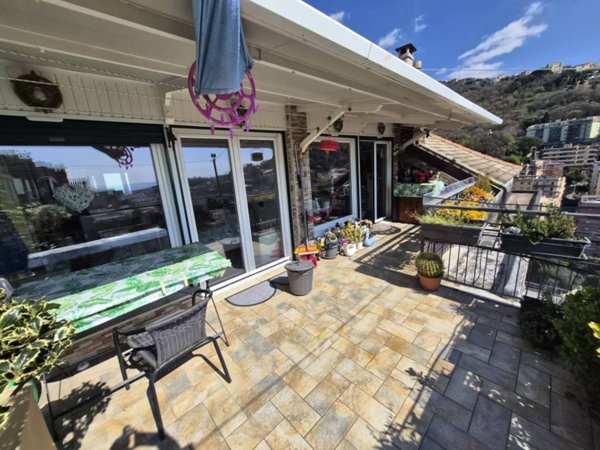 appartamento in vendita a Genova in zona San Martino