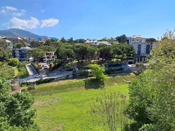 appartamento in vendita a Genova in zona Albaro