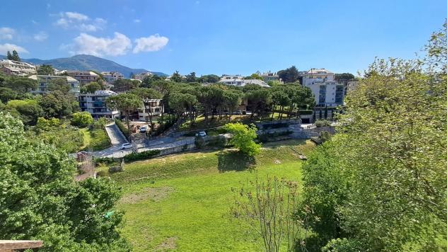 appartamento in vendita a Genova in zona Albaro