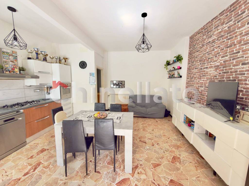 appartamento in vendita a Genova in zona Marassi