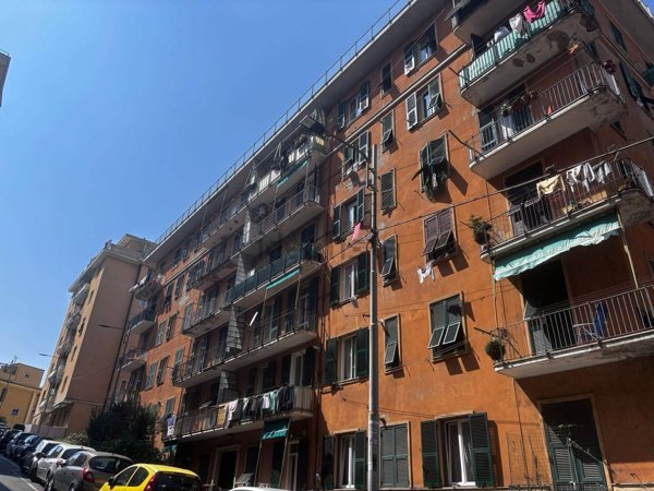 appartamento in vendita a Genova in zona Marassi