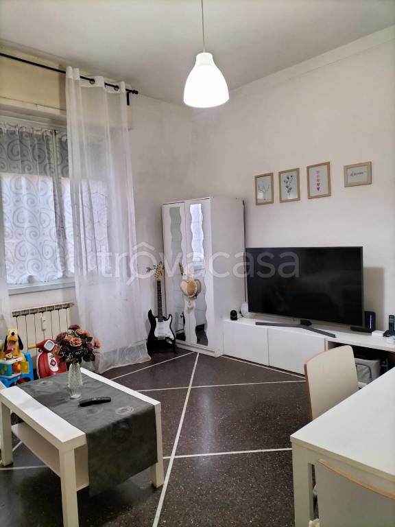appartamento in vendita a Genova in zona Marassi