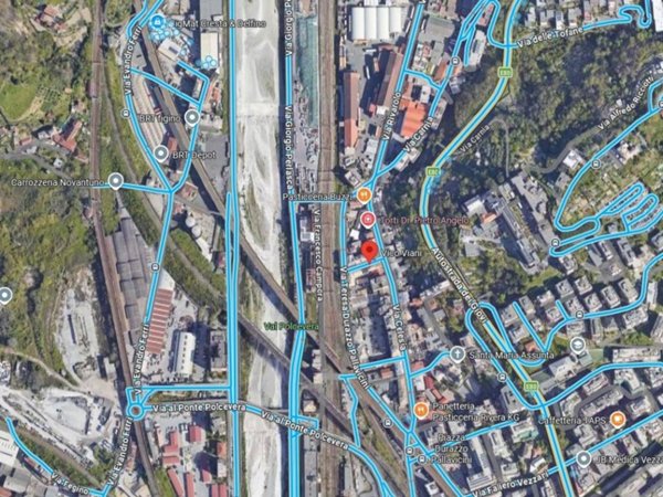 negozio in vendita a Genova in zona Rivarolo