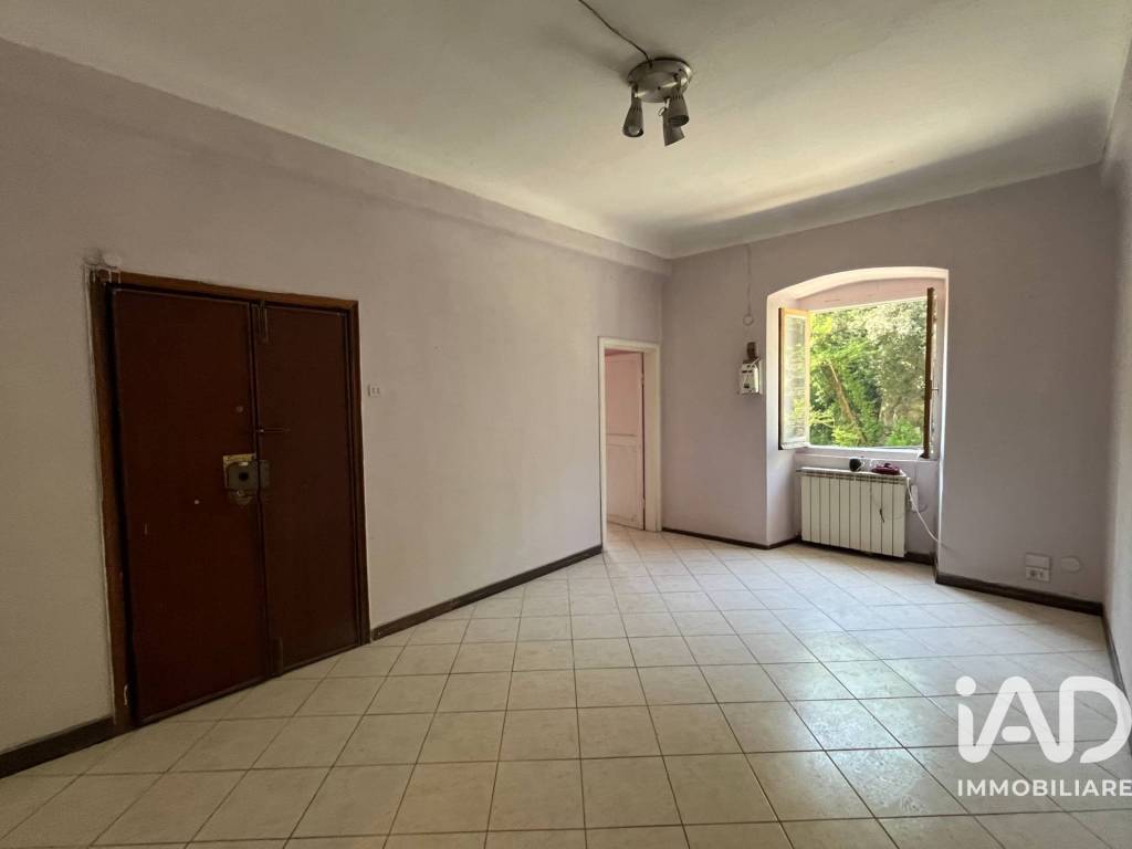 appartamento in vendita a Genova in zona Voltri