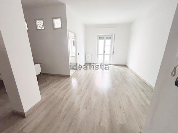 appartamento in vendita a Genova in zona Quarto dei Mille