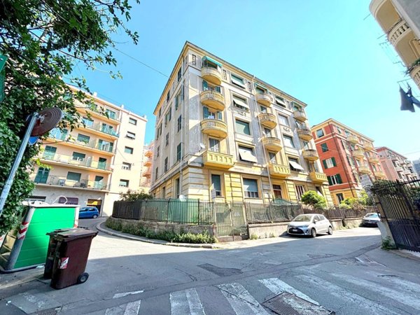 appartamento in vendita a Genova