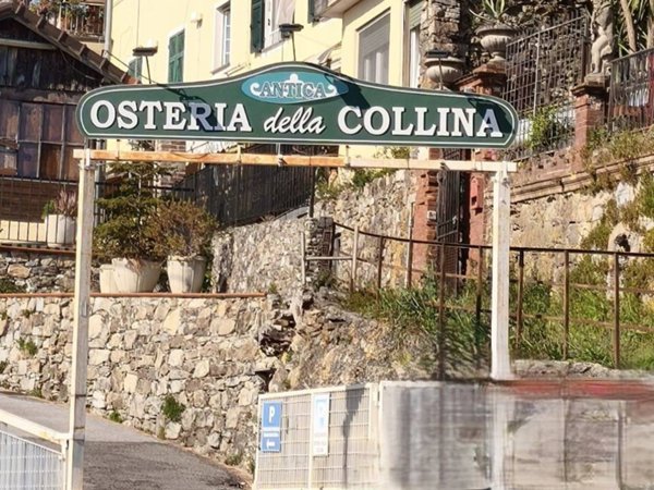 negozio in vendita a Genova in zona Struppa