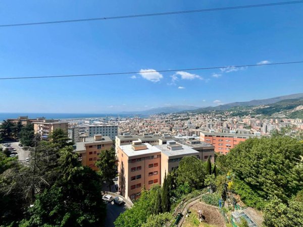 appartamento in vendita a Genova in zona Cornigliano