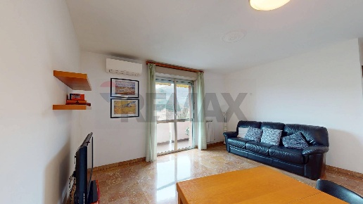 appartamento in vendita a Genova in zona Molassana