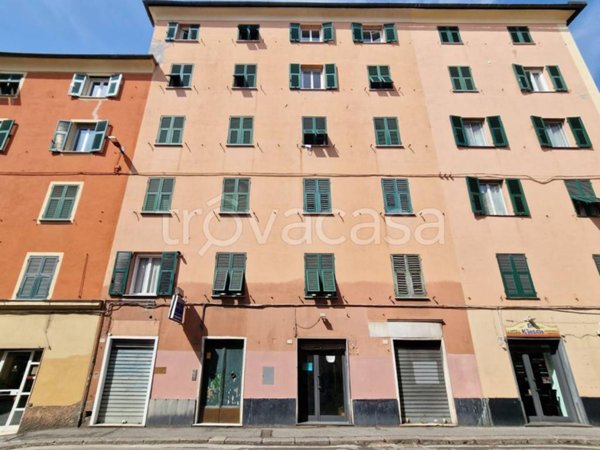 appartamento in vendita a Genova in zona Marassi