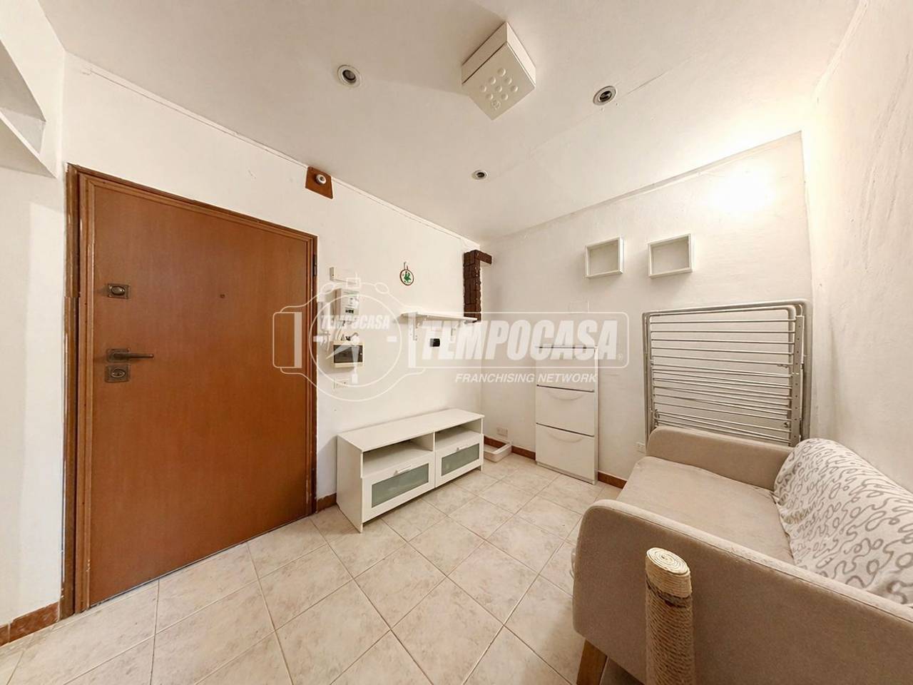 appartamento in vendita a Genova in zona Sestri Ponente