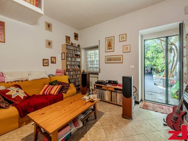 casa indipendente in vendita a Genova in zona San Martino