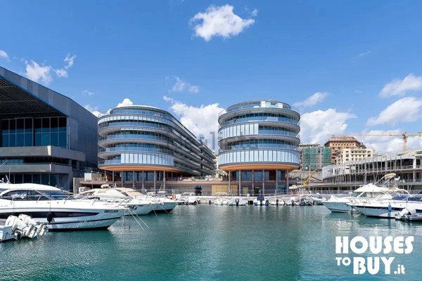 appartamento in vendita a Genova in zona Foce