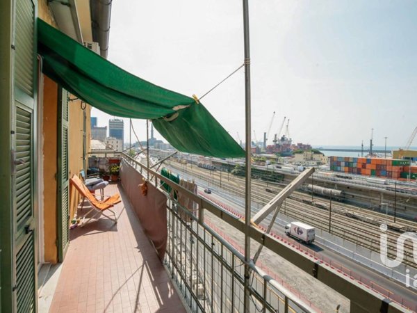 appartamento in vendita a Genova in zona Sampierdarena