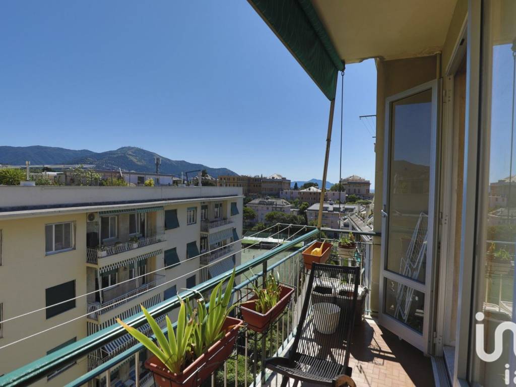 appartamento in vendita a Genova in zona Albaro