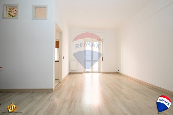 appartamento in vendita a Genova in zona Quarto dei Mille