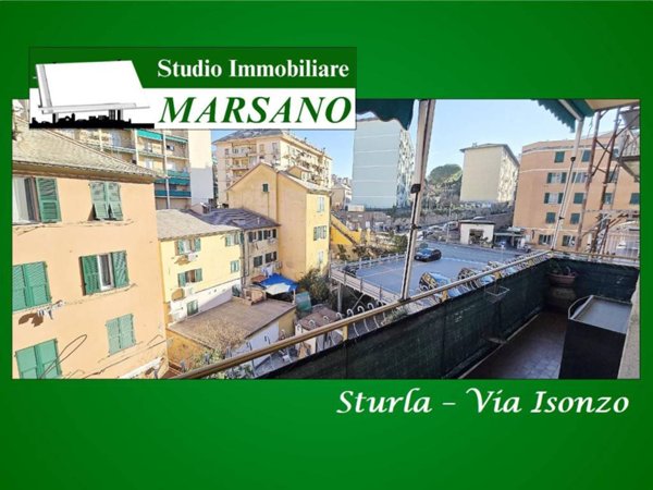 appartamento in vendita a Genova in zona Sturla