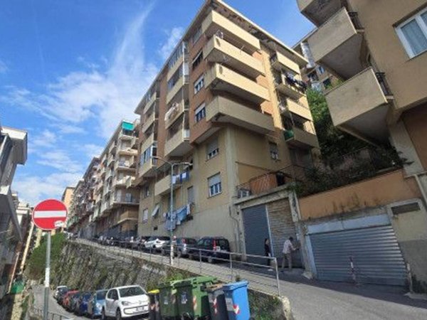 appartamento in vendita a Genova in zona Oregina
