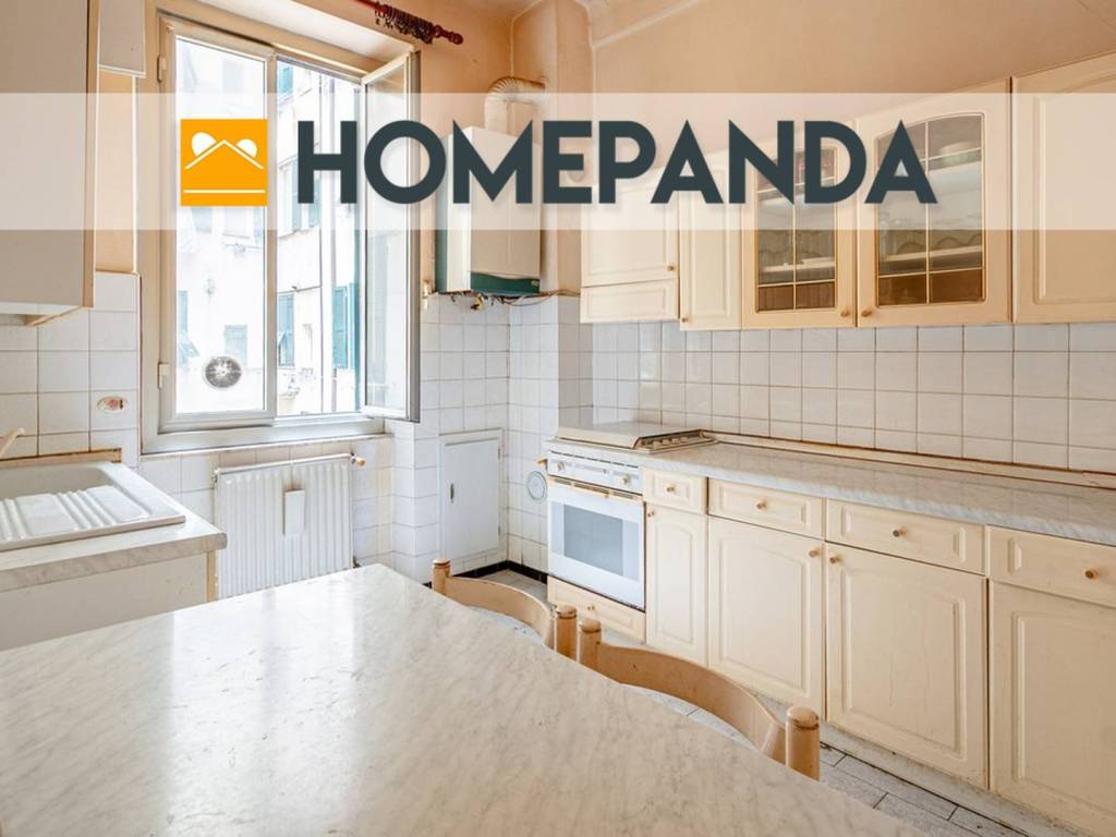 appartamento in vendita a Genova in zona Marassi