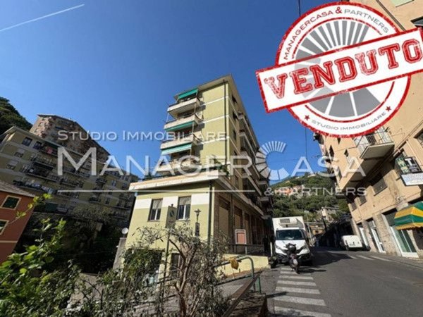 appartamento in vendita a Genova in zona Quezzi