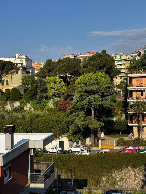 appartamento in vendita a Genova in zona Albaro