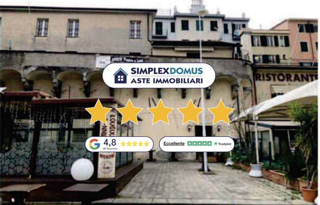 appartamento in vendita a Genova in zona Sottoripa / Maddalena / Molo