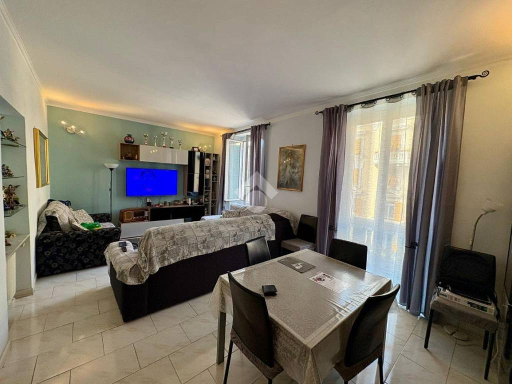 appartamento in vendita a Genova in zona Cornigliano