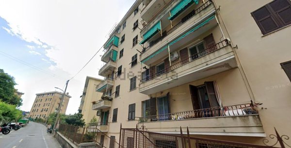 appartamento in vendita a Genova in zona Molassana