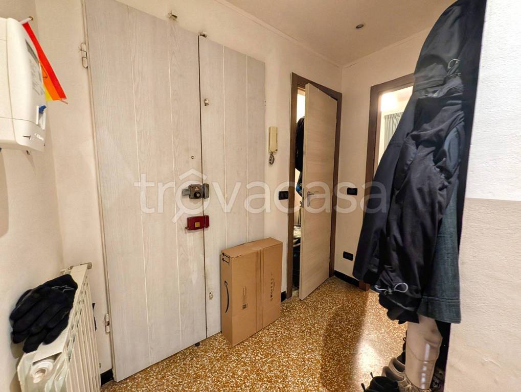 appartamento in vendita a Genova in zona Molassana