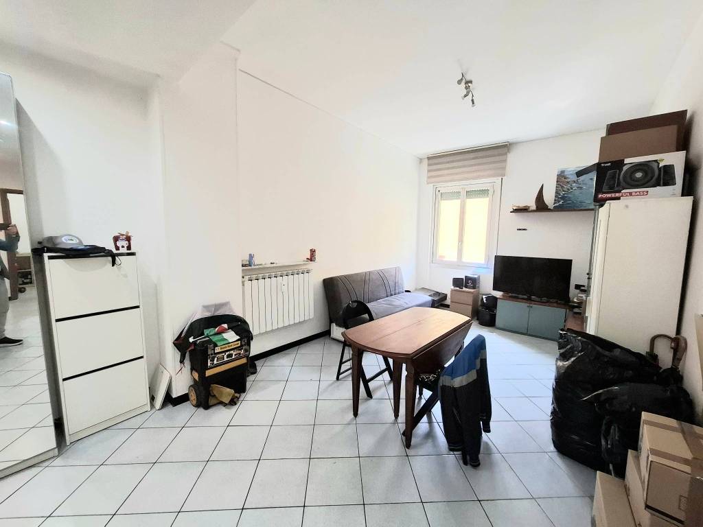 appartamento in vendita a Genova in zona Sampierdarena