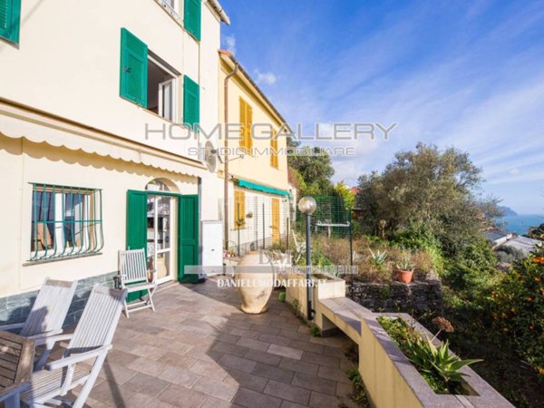 casa indipendente in vendita a Genova in zona Nervi