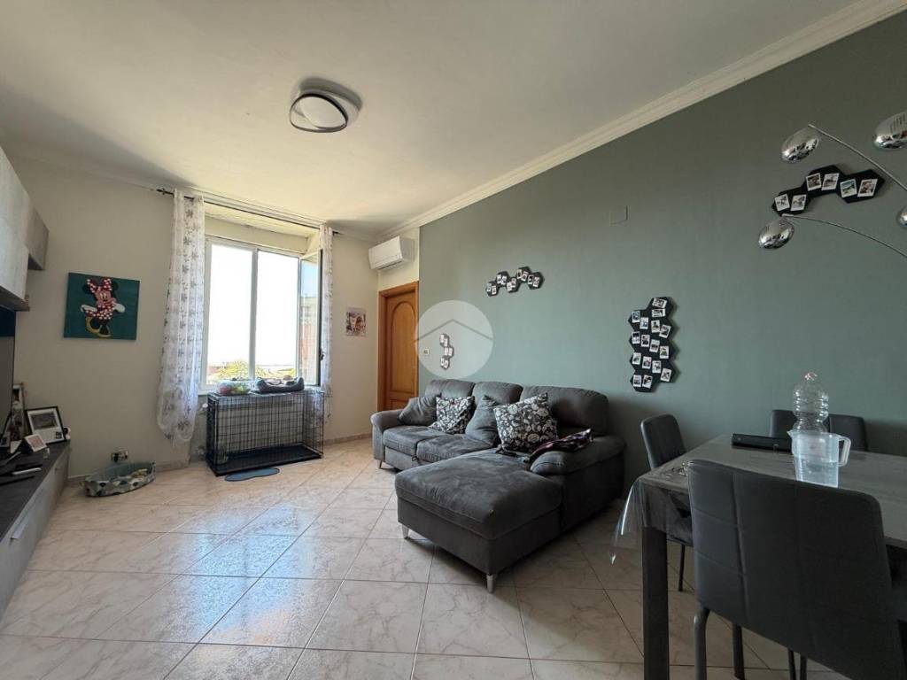 appartamento in vendita a Genova in zona Pegli