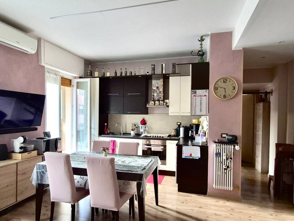 appartamento in vendita a Genova in zona Molassana