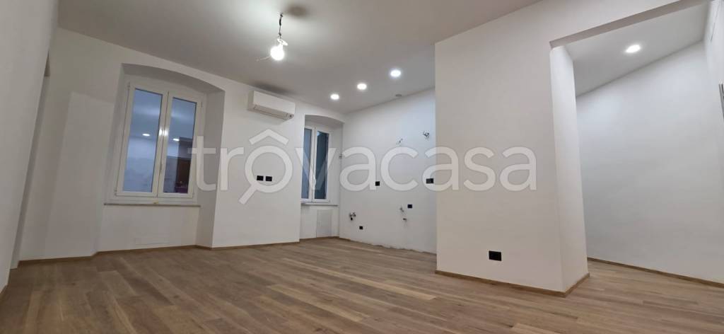 appartamento in vendita a Genova in zona Foce