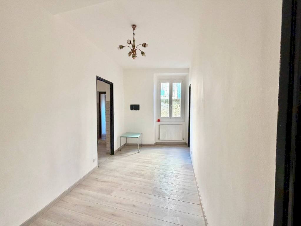 appartamento in vendita a Genova in zona Voltri