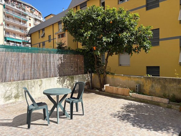appartamento in vendita a Genova in zona Staglieno