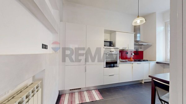 appartamento in vendita a Genova in zona Sestri Ponente