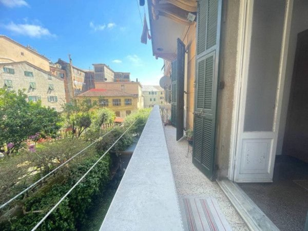 appartamento in vendita a Genova in zona Pegli